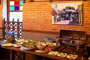 Meidan Suites
