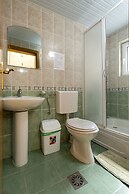 Bogdanovski Studios & Guest Rooms