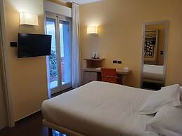 Hotel Chiaraluna