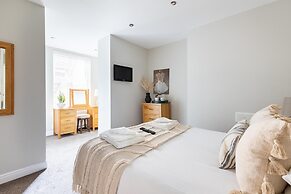 Red Lea Apartments
