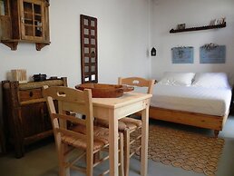 Cosmos Home Lindos