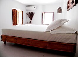 Cosmos Home Lindos
