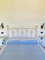 Sandra Villa Rooms