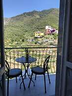 Sandra Villa Rooms