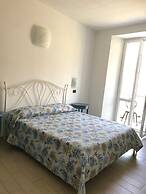 Sandra Villa Rooms