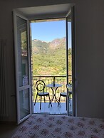 Sandra Villa Rooms