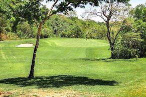 Lucero Residences Golf & Wellness Resort