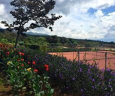 Lucero Residences Golf & Wellness Resort