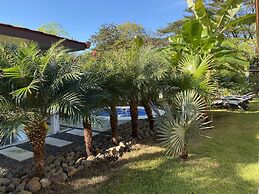 Good Life Lodge