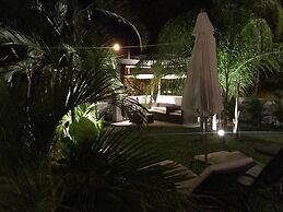 Good Life Lodge