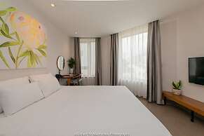 Mojzo Inn Boutique