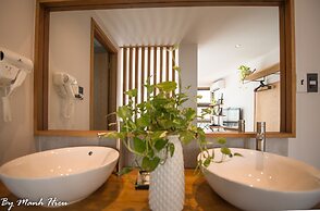 Mojzo Inn Boutique