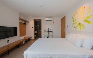 Mojzo Inn Boutique