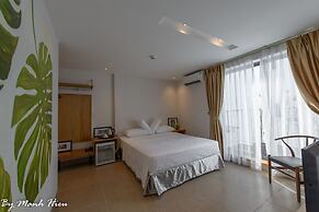 Mojzo Inn Boutique