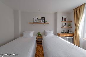 Mojzo Inn Boutique