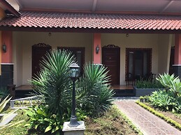 3C Familia Residence