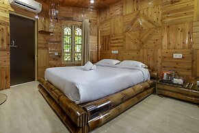Resort Trimurti
