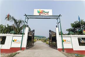 Resort Trimurti