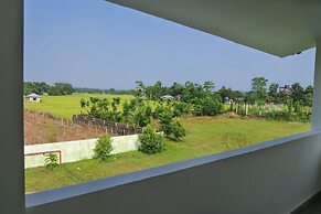 Resort Trimurti