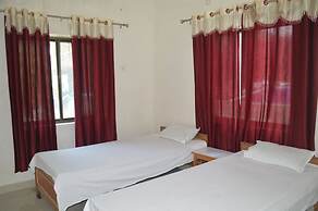 Middle Way Home Stay