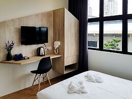 Rica Hotel