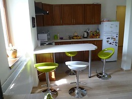 Energy House Apartments