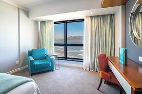 Blaauwberg Beach Hotel