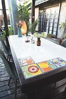 Guest house cago
