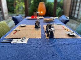 Guest house cago