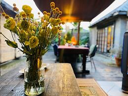 Guest house cago