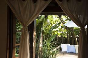Guest house cago