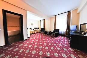 Hotel Magic Trivale