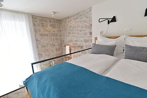 The Bridge Luxury Apartments