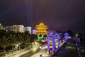 Wing Hotel Guilin - Central Square