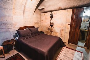 Apex Cave Hotel