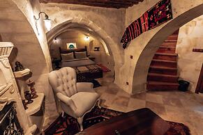 Apex Cave Hotel
