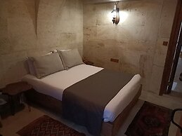 Apex Cave Hotel