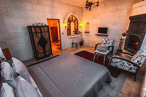 Apex Cave Hotel