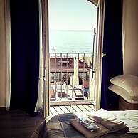Klaton Beach Hotel