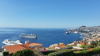Top Floor with terrace in Funchal