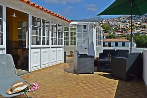 Top Floor with terrace in Funchal