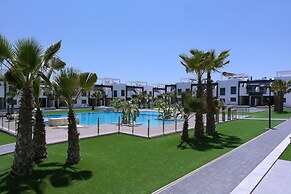Oasis Beach IX - Christina