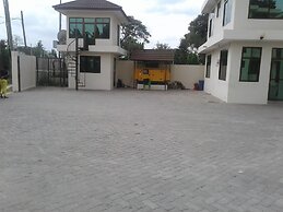 FQ Village Hotel