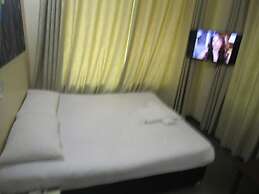 FQ Village Hotel