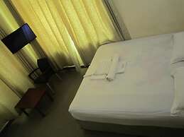FQ Village Hotel