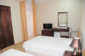Kabir Hotel