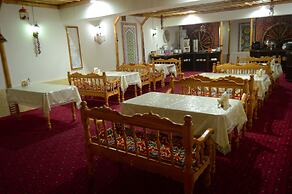 Kabir Hotel