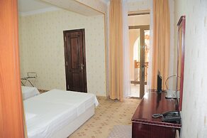 Kabir Hotel