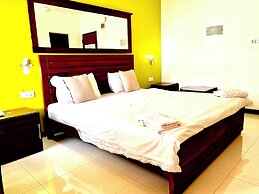 Subhas Hotel