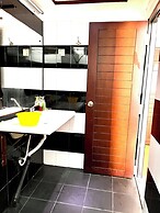 Subhas Hotel